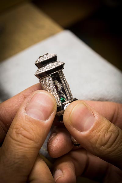 - Jewelry work, adjusting