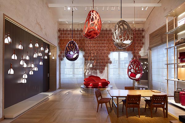 Louis Vuitton Place Vendme Store - tage Voyages