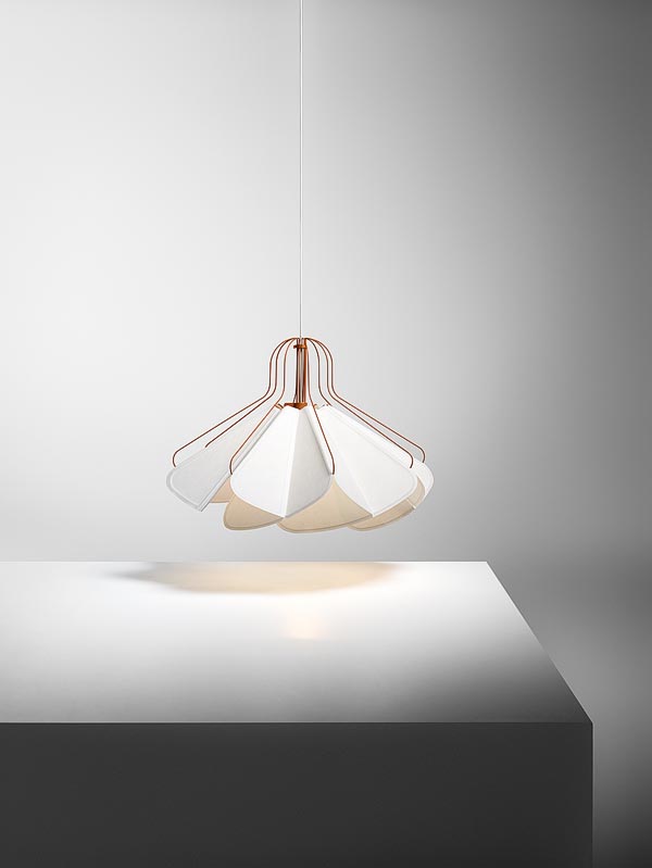 - Lifestyle Shade Raw Edges © Louis Vuitton Malletier - Philippe Lacombe