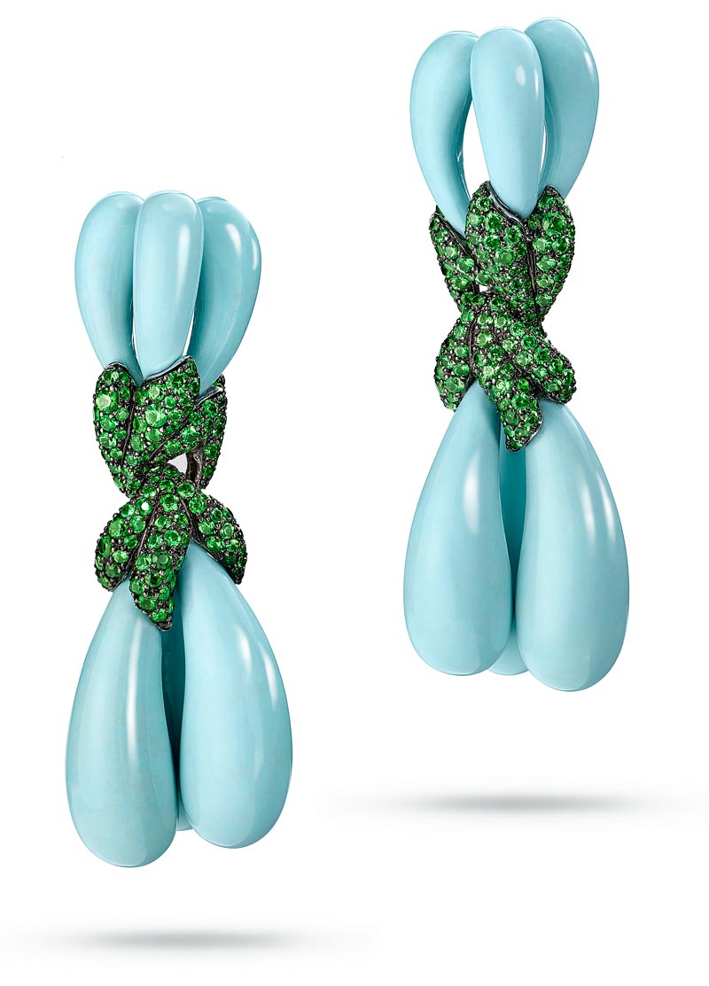  - <b>Melody of Colours de Grisogono earrings</b>in 18K white gold set with<br />12 turquoise stones (118.50 Ct), 487 tsavorites (7.63 Ct) and 50 white diamonds (0.13 Ct)
