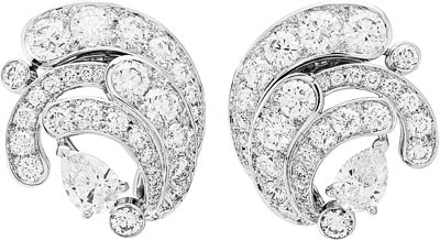 cume diamants earrings: Motifs doreilles avec pendants dtachables cume diamants, deux diamants poire de 7,05 et 7,08 carats (DIF), diamants.  Van Cleef & Arpels 