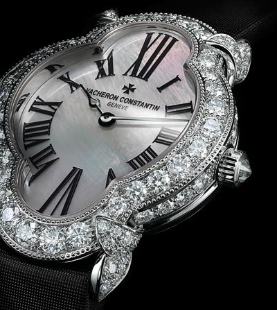 Voluptuous shapes The refined and inventive women of this era immersed themselves in romanticism