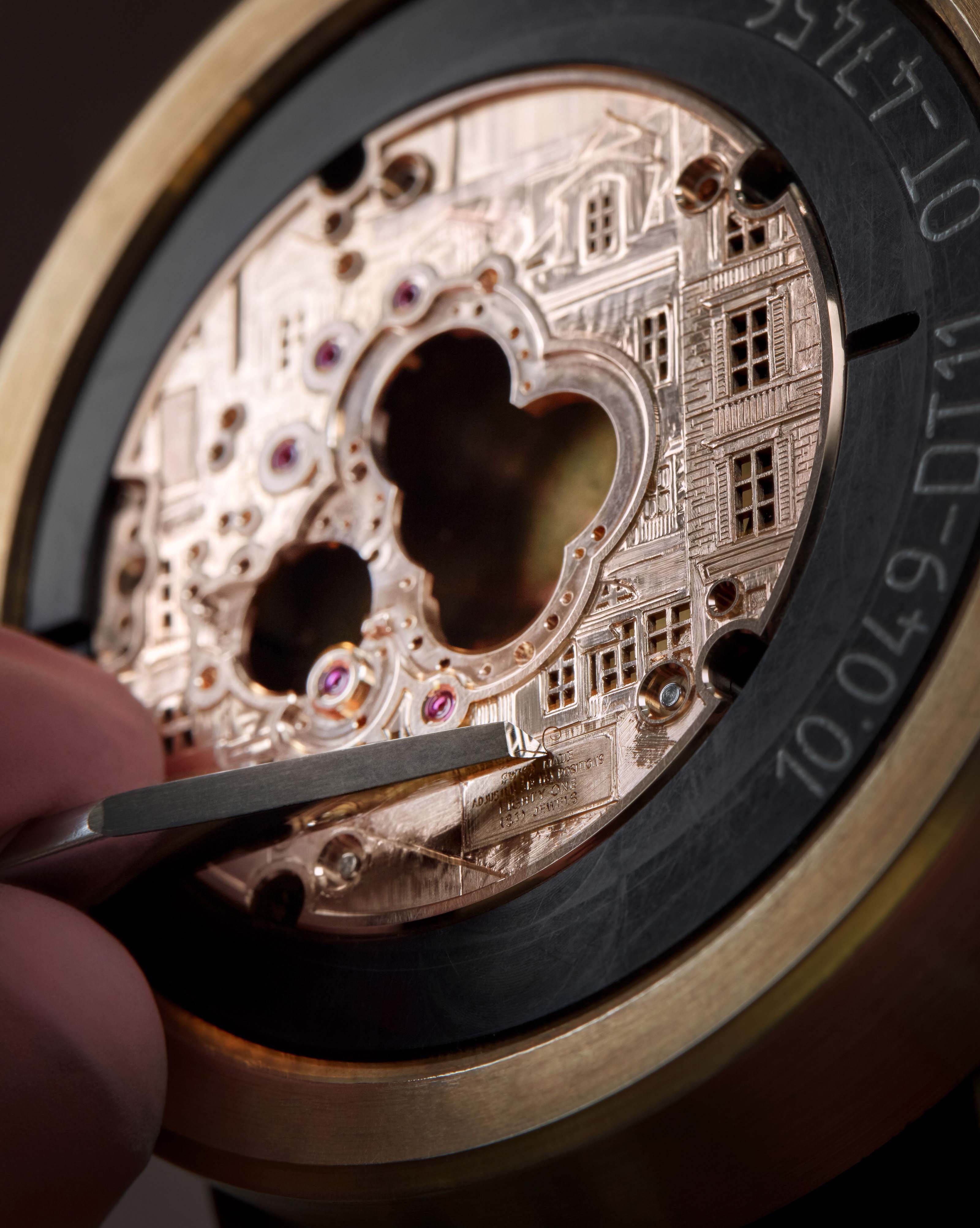 La Cote des Montres : La montre Breguet Classique Double Tourbillon 5345  Quai de l'Horloge - Virtuosité mécanique et maestria esthétique