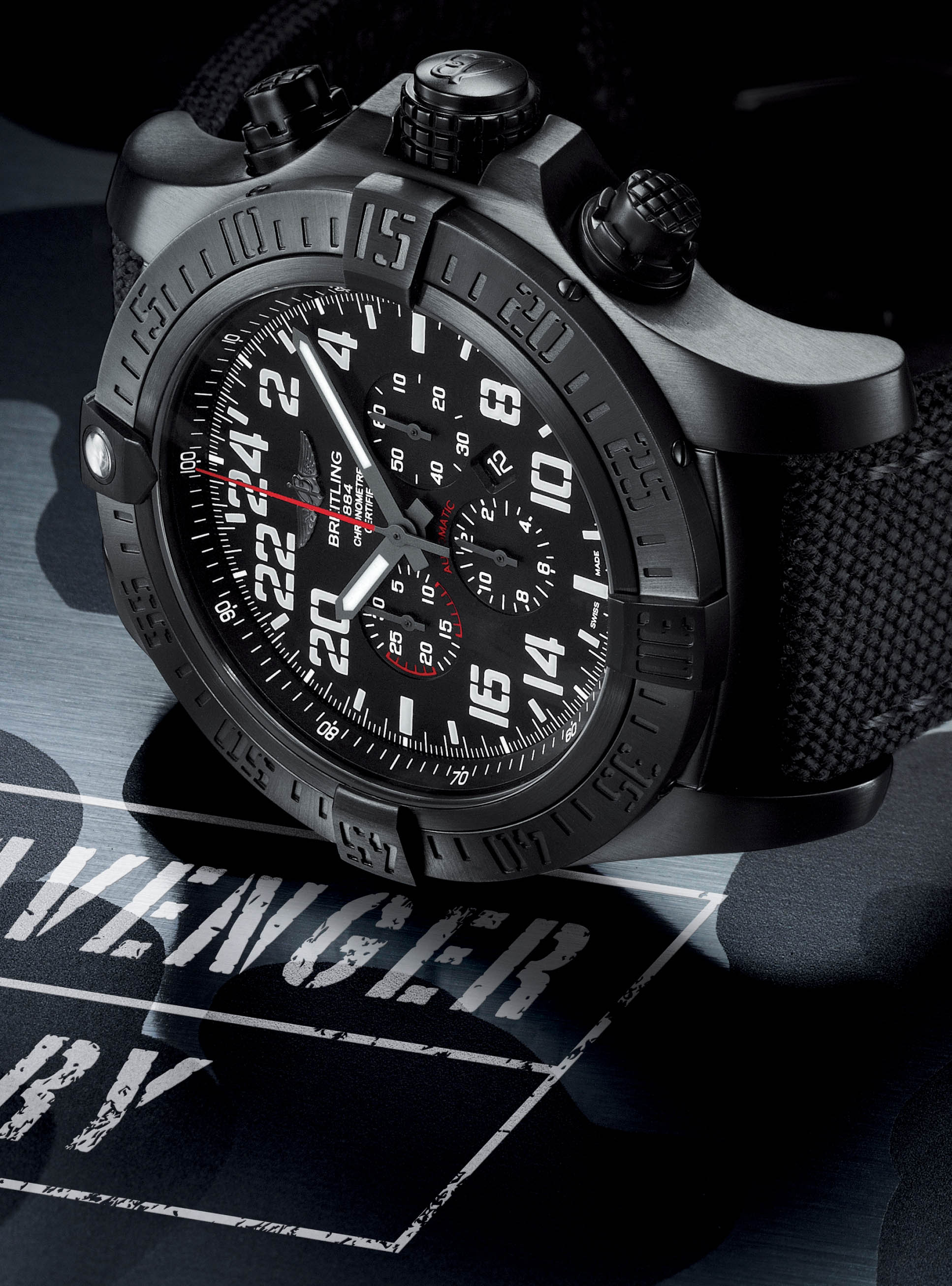 La Cote des Montres : La montre Breitling Super Avenger Série Limitée ...