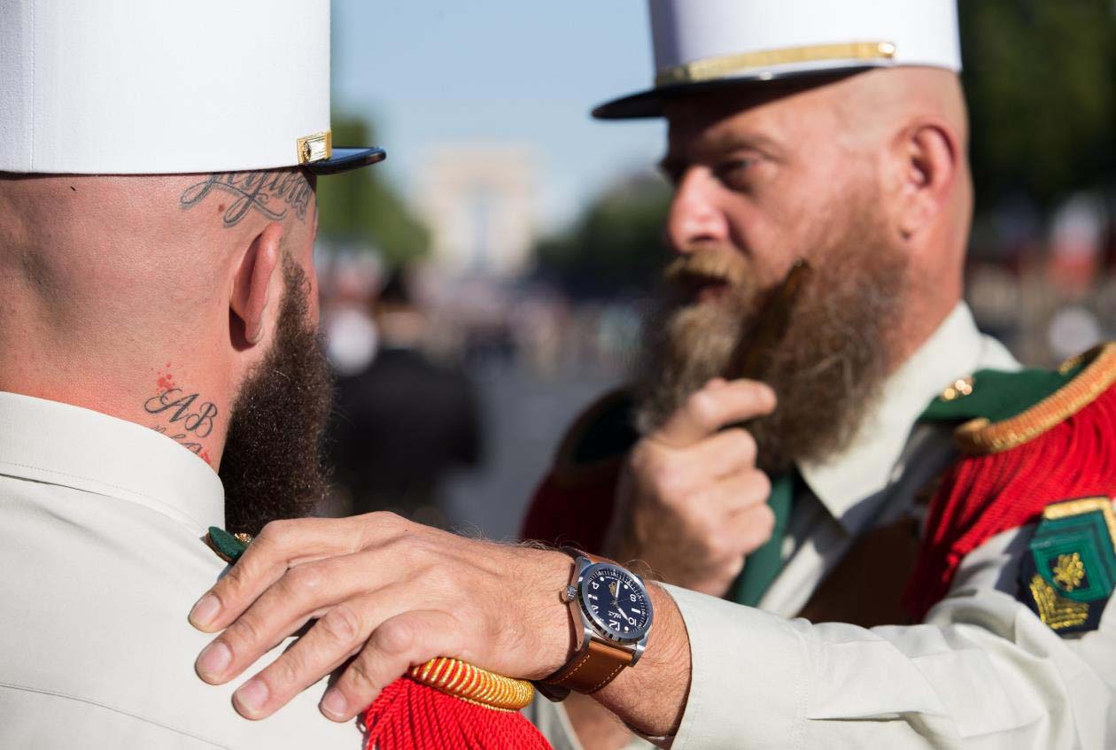 La Cote des Montres : Matwatches renforce son Partenariat avec La Légion  Étrangère avec la montre État-Major Légion XL et le Chrono Légion Tactique