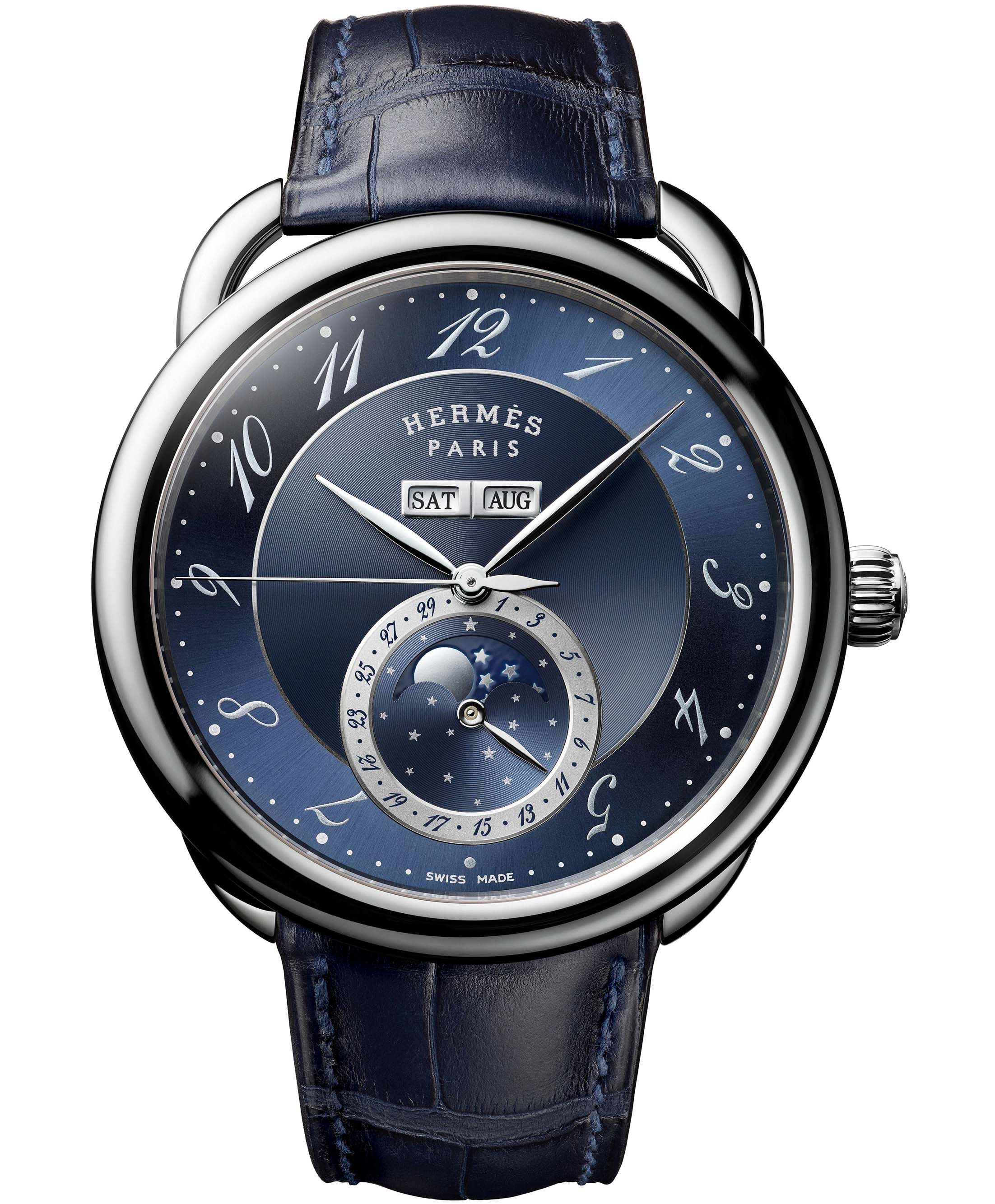 La Cote des Montres: The Hermès Arceau Grande Lune watch - A deep blue dial  with a sunburst motif highlights the creativity of a timeless model