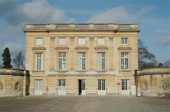 La Cote des Montres : Breguet mécène du Petit Trianon