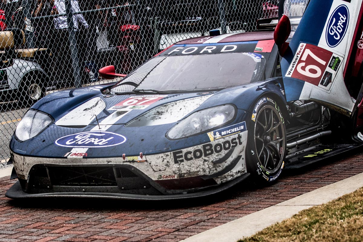 La Cote des Montres: No. 5 Mustang Sampling Racing Cadillac