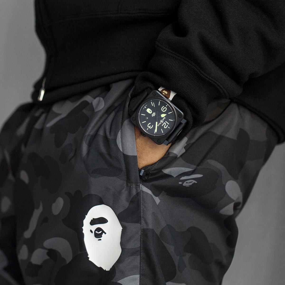 La Cote des Montres Les montres Bell Ross BR03 92 BAPE 25th Anniversary BR03 92 BAPE Green Camo Bell Ross partenaire de BAPE pour feter les 25 ans de