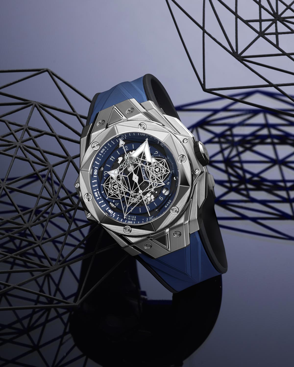 Montre best sale hublot bleu