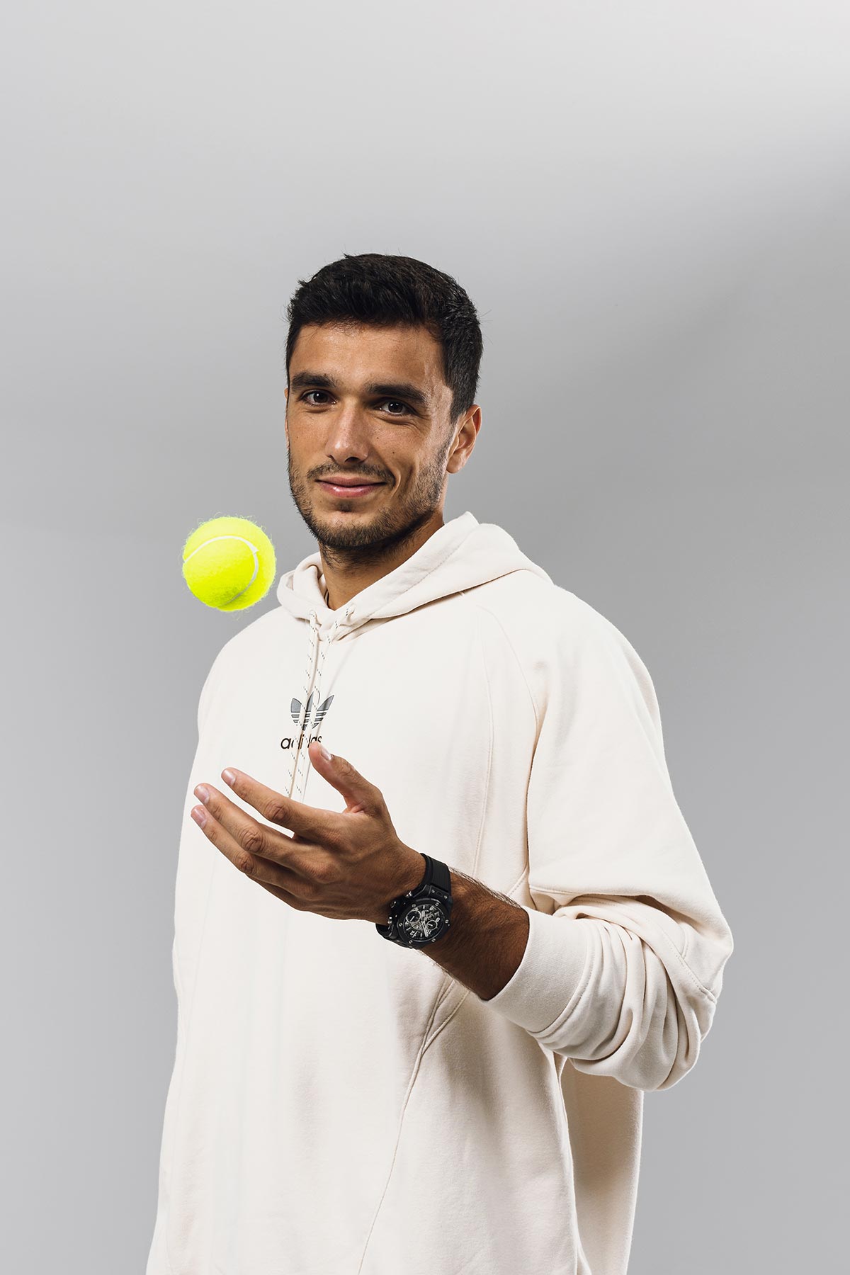 La Cote des Montres Alejandro Galán, padel world number one is playing